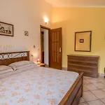 Holiday home Holiday Home Sunflower By Interhome